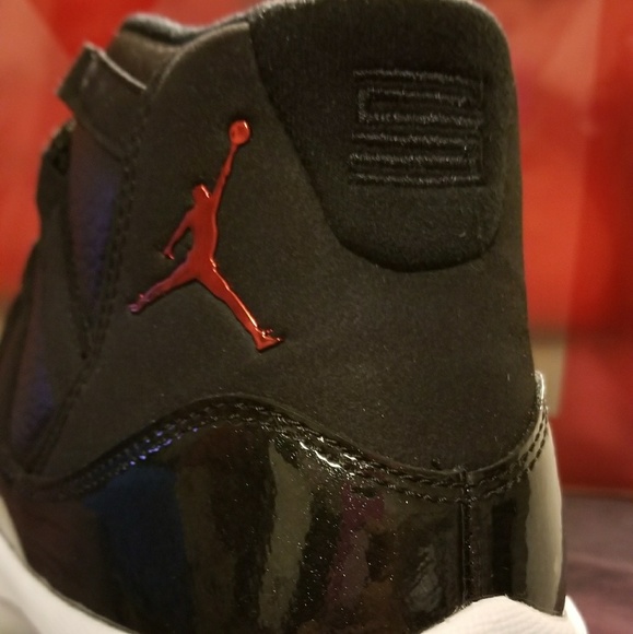 🔥RETRO JORDAN 11!!!!!!! 72-10 😍 #DEADSTOCK 🔥 - Picture 7 of 8